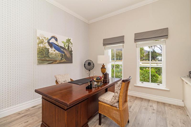 To Let 4 Bedroom Property for Rent in Steenberg Estate Western Cape